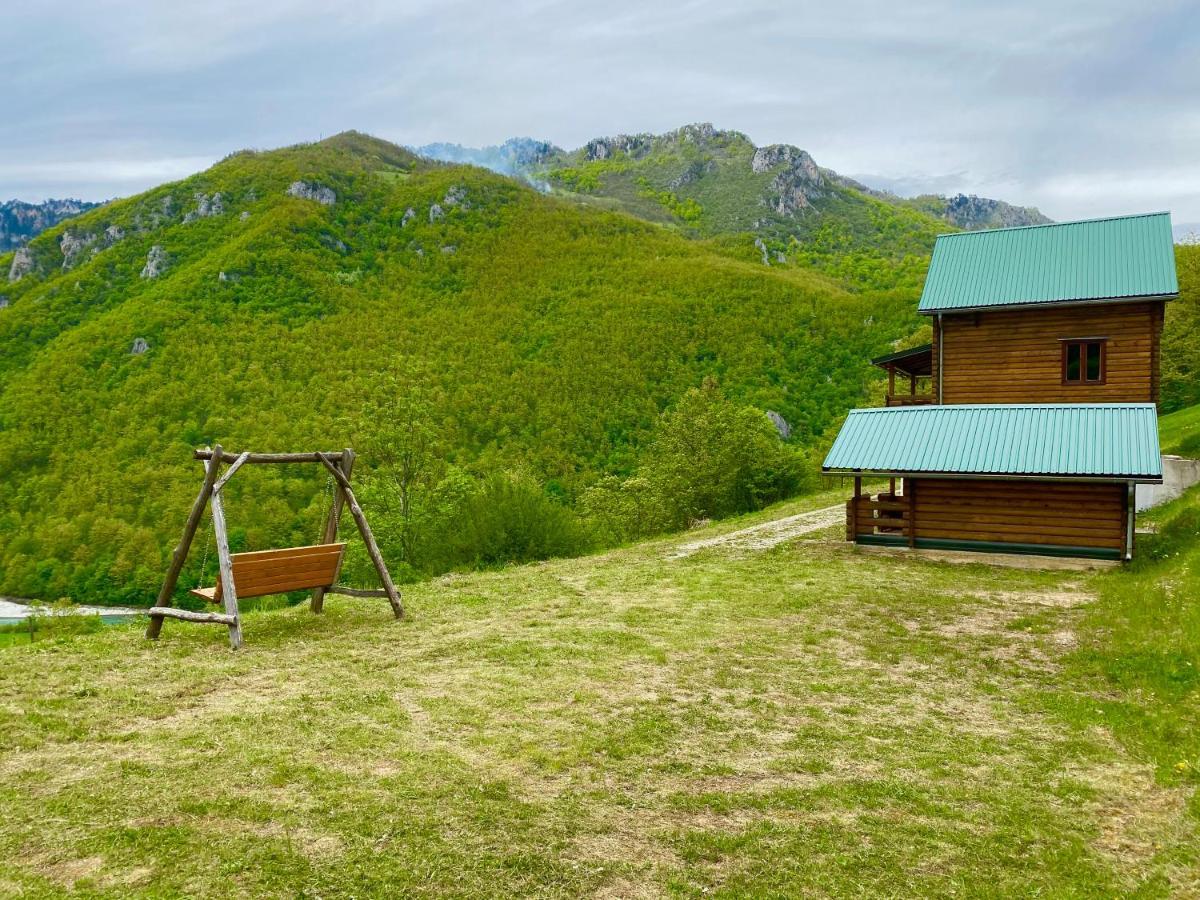 モイコヴァツ Kamp Kaludraヴィラ エクステリア 写真